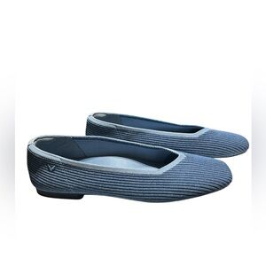 VIVAIA Square-toe V cut flats in denim blue(Margot 2.0)